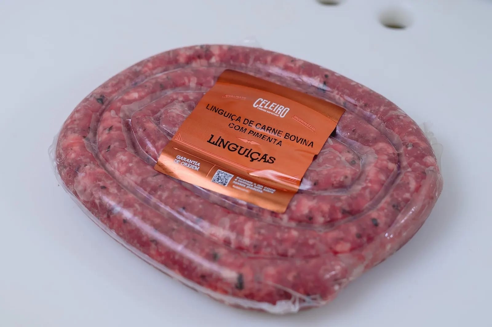 LINGUIÇA DE CARNE BOVINA COM PIMENTA